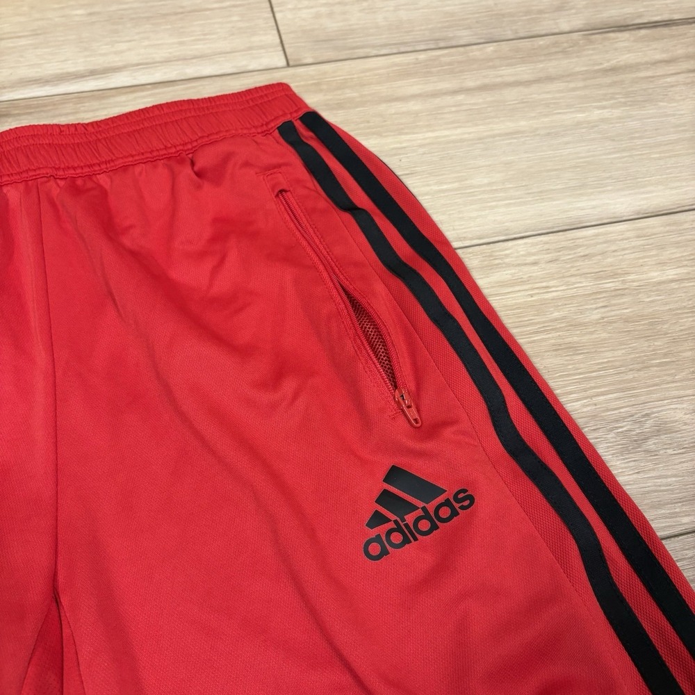 Adidas‎ Shorts Men Small Unlined Red 3 Stripe Athletic Soccer Training Polyester - Picture 2 of 8